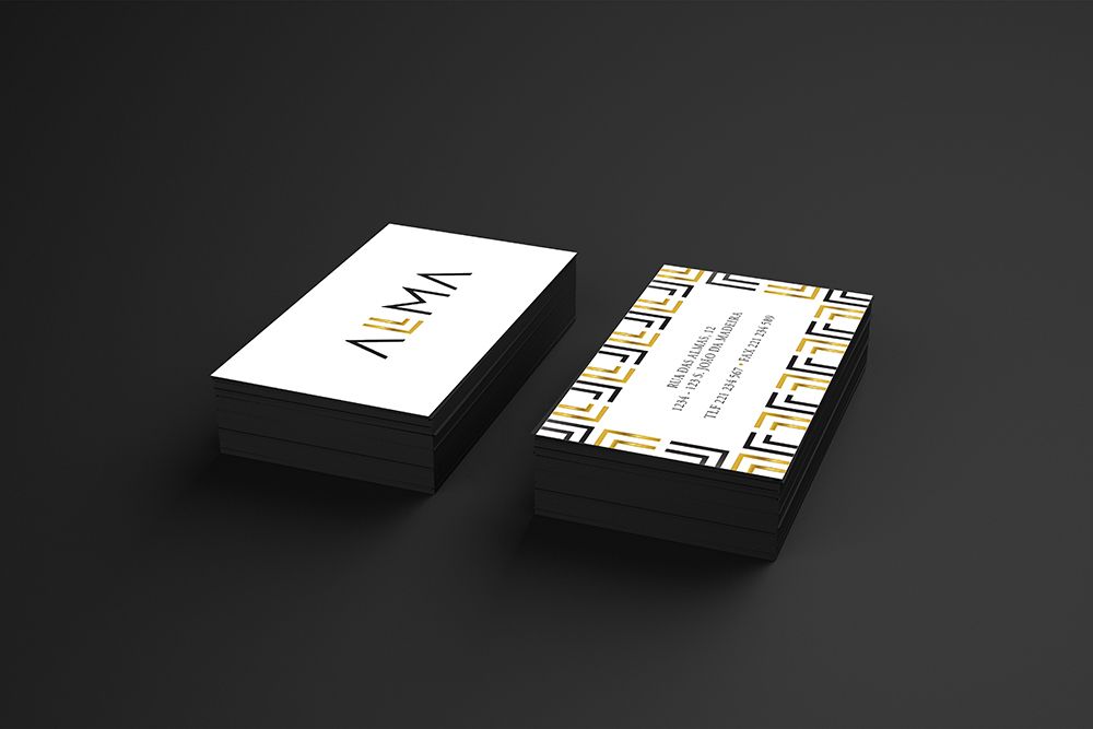 Logotipo ALLMA aplicado em cartões de visita, e desenvolvimento de layout.
